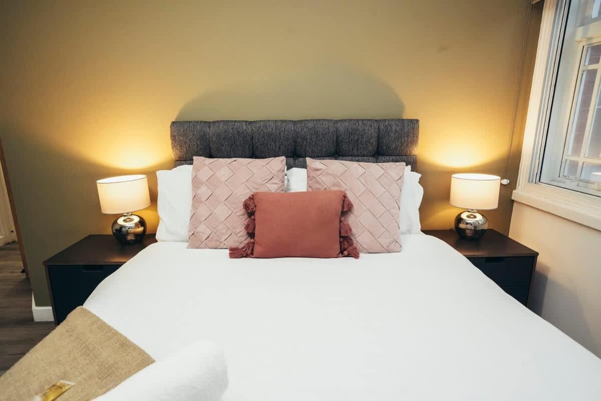2Br City Centre Apt, Self Check In, Wifi, By Derbnb シェフィールド エクステリア 写真
