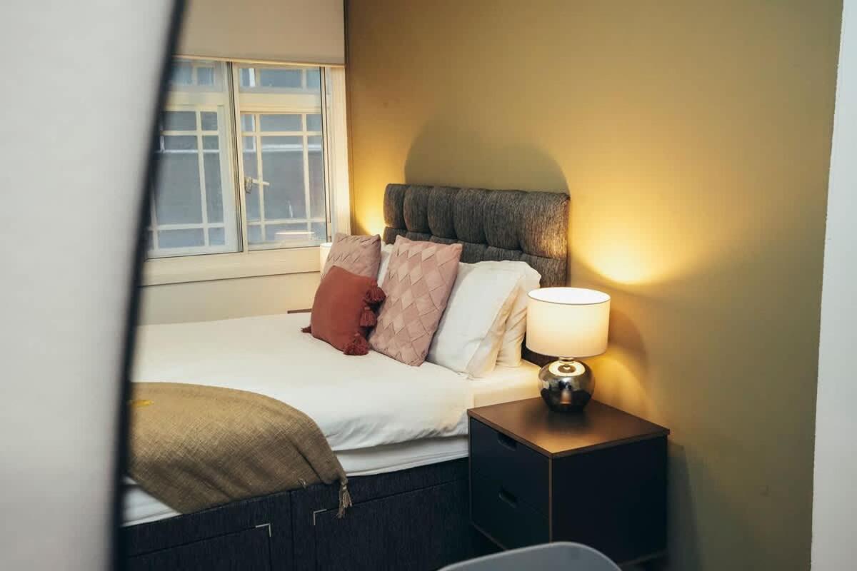 2Br City Centre Apt, Self Check In, Wifi, By Derbnb シェフィールド エクステリア 写真