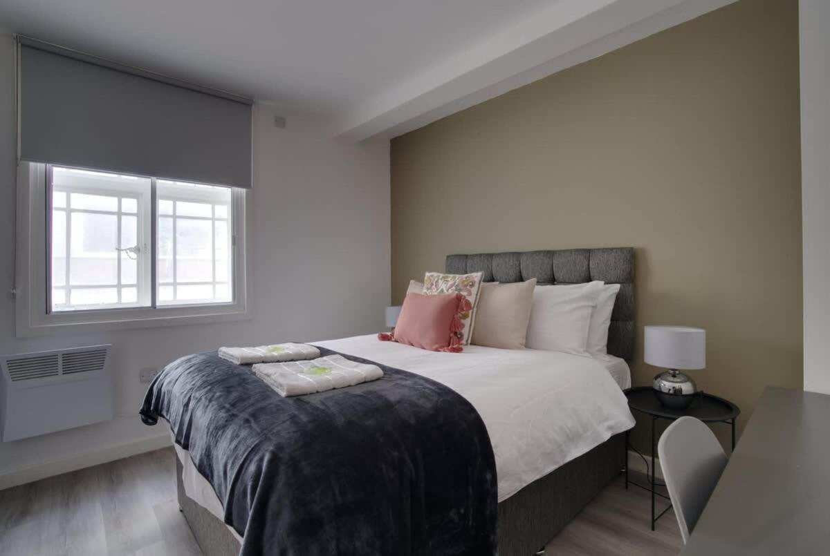 2Br City Centre Apt, Self Check In, Wifi, By Derbnb シェフィールド エクステリア 写真